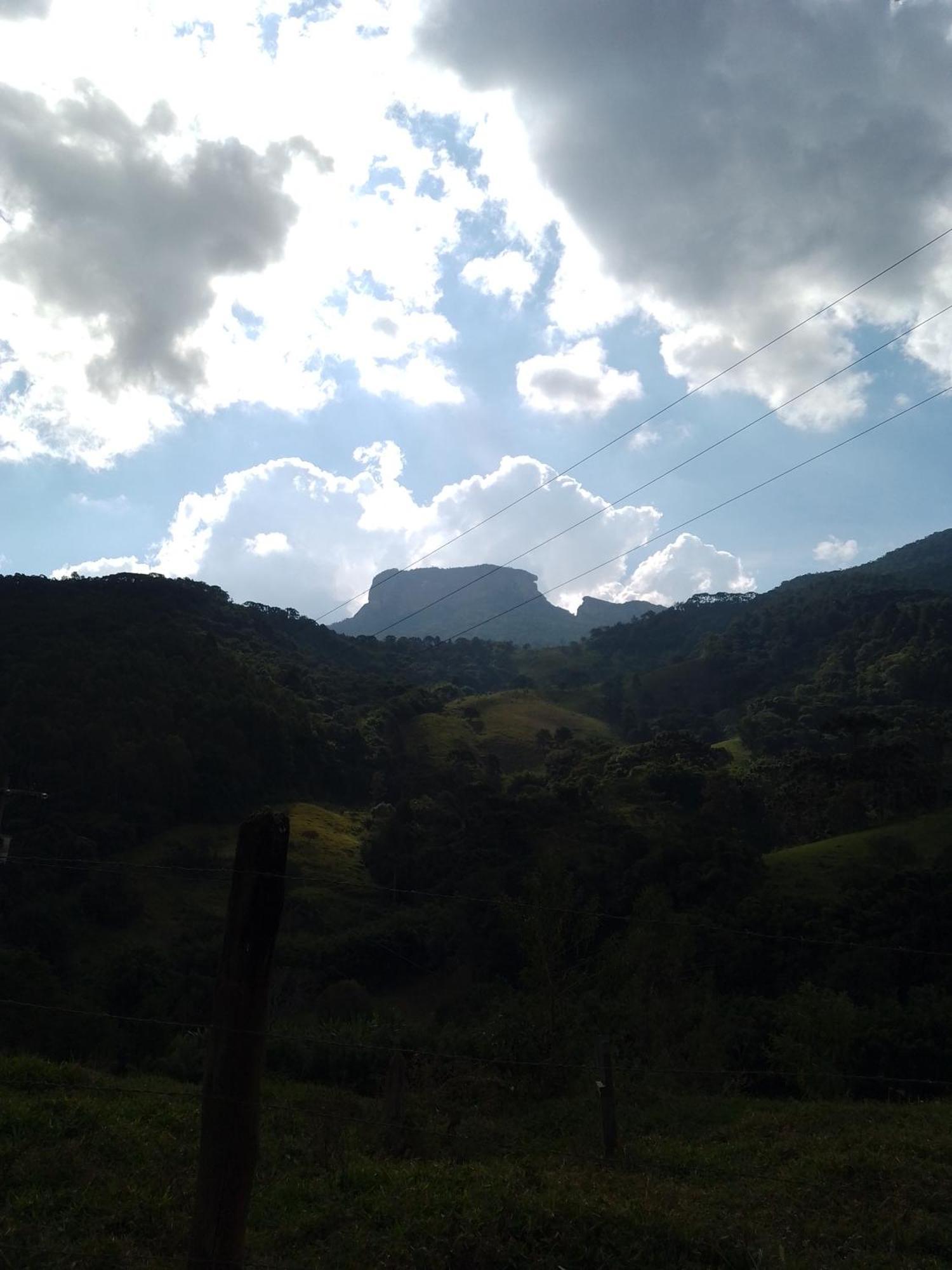 Rancho Pe Da Pedra Villa São Bento do Sapucaí Rum bild