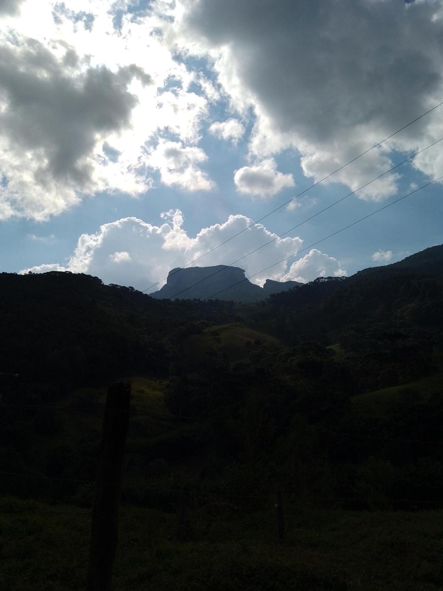 Rancho Pe Da Pedra Villa São Bento do Sapucaí Rum bild